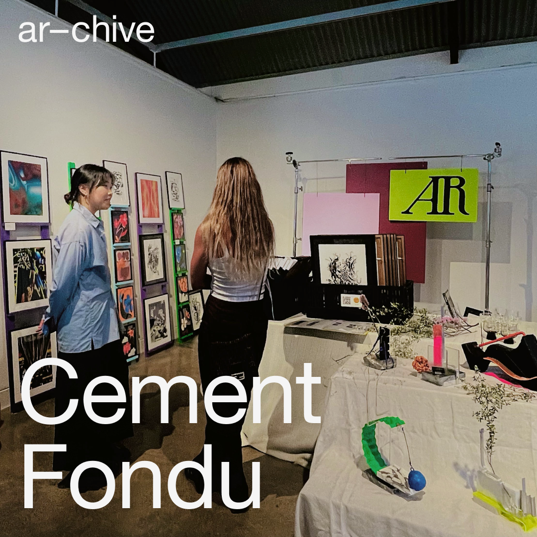 Blog cover for ar-chive studio's art market at Cement Fondu in Paddington, Sydney. Square tile showcases a gallery with abstract artworks, original pieces, and sculptures. Two people engage in conversation in the gallery space.